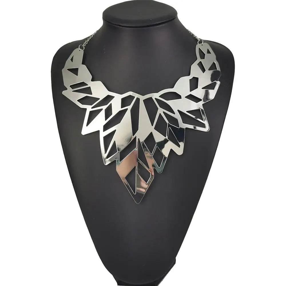 Hollow Leaf Metal Choker2