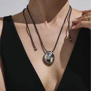 Leather Pendant2
