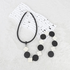 Long Round Rhombus Pendant1