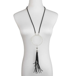 Metal Hoop Tassel Necklace