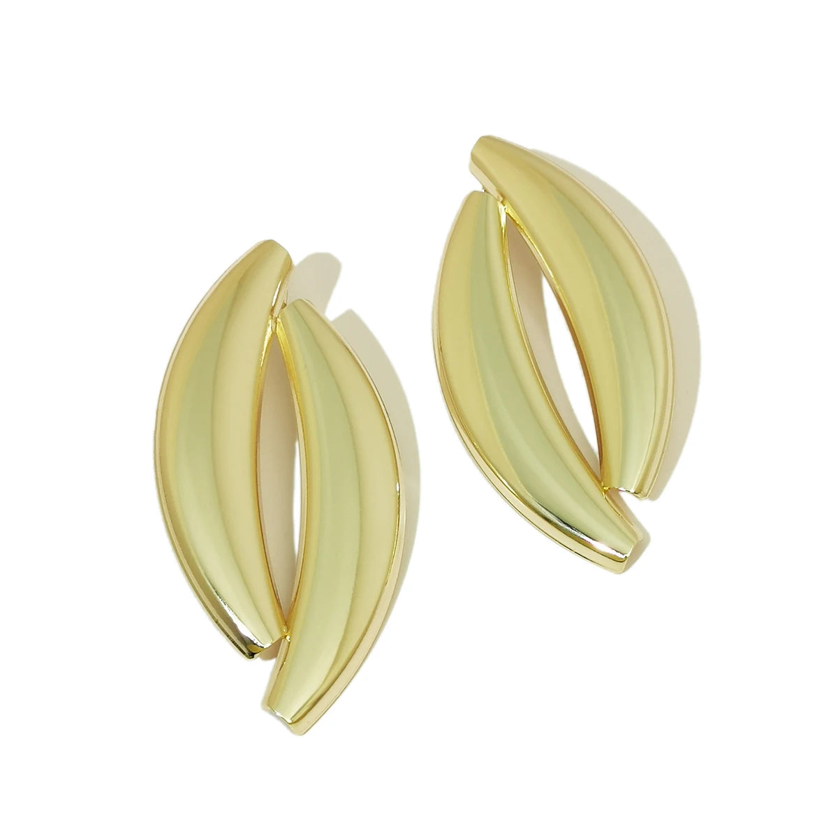 Sculpted Shell Earrings2