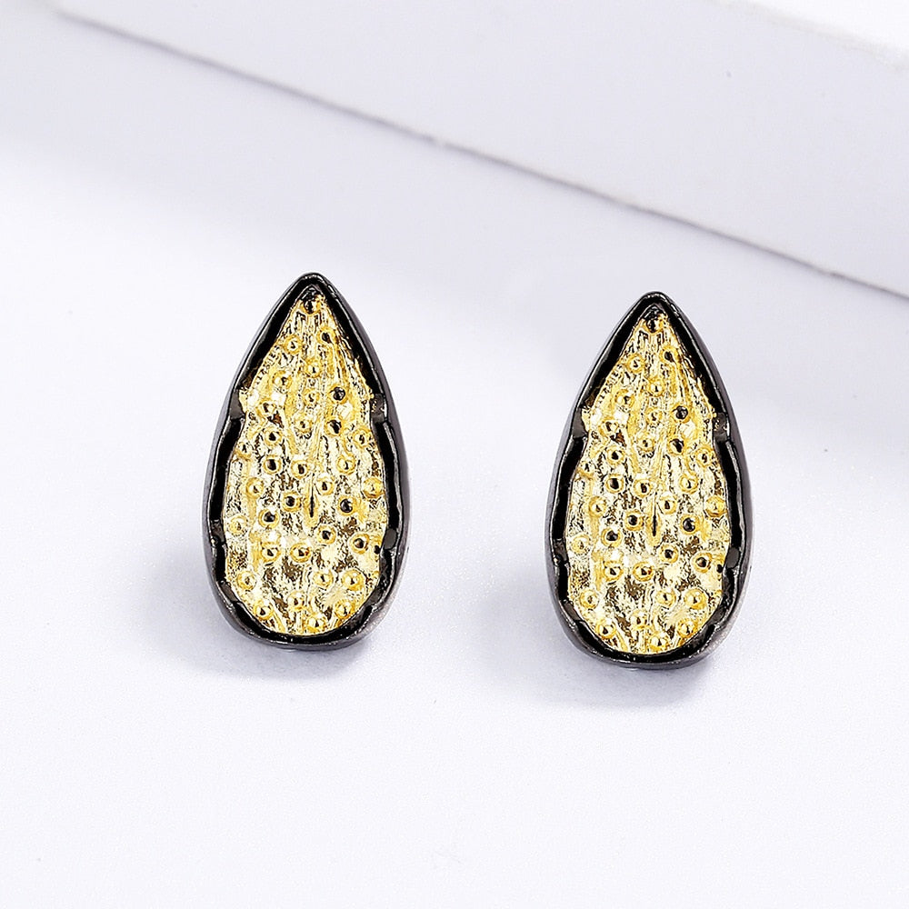 Black/Gold Creation Earrings